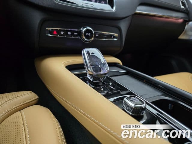 Volvo XC90 2024 — Şəkil 5/19