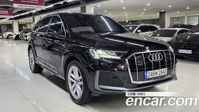 Audi Q7 2023 — Şəkil 2/19