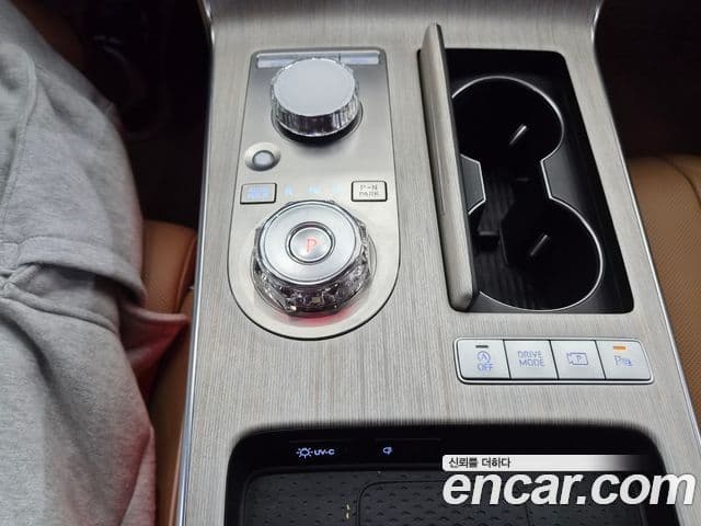 Genesis G80 2025 — Photo 16/20