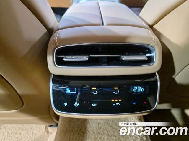 Genesis G80 2025 — Photo 6/20