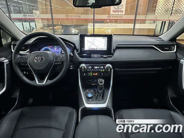 Toyota RAV4 2025 — Photo 5/20
