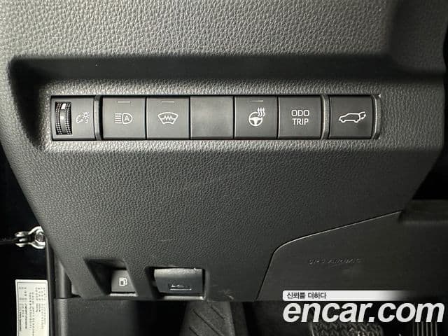 Toyota RAV4 2025 — Photo 4/20