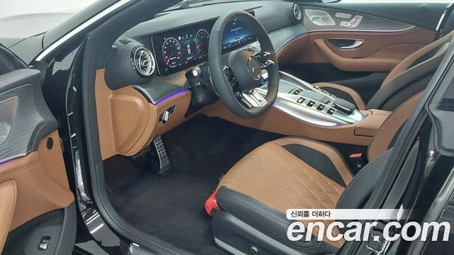 Mercedes-Benz AMG GT 2025 — Photo 8/18