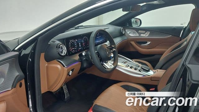 Mercedes-Benz AMG GT 2025 — Photo 4/18