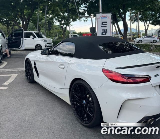 BMW Z4 2021 — Photo 5/11