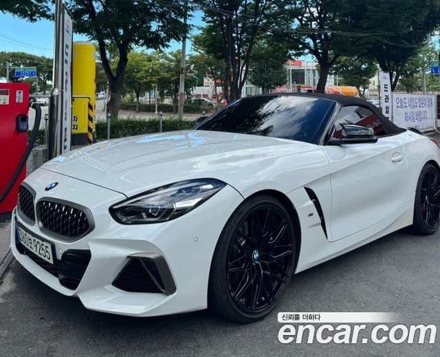 BMW Z4 2021 — Photo 2/11