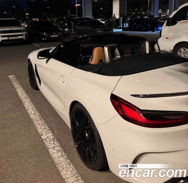 BMW Z4 2021 — Photo 3/11