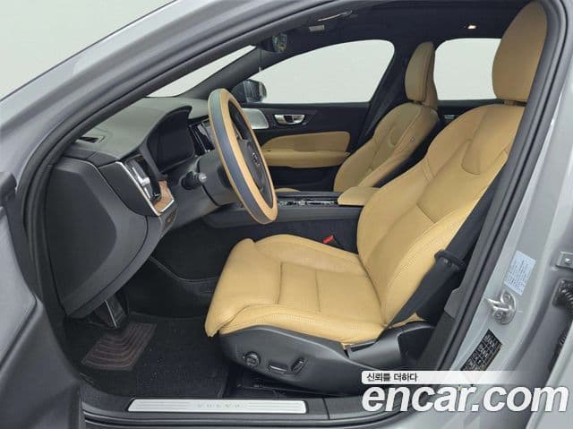 Volvo V60 Cross Country 2024 — Фото 11/20
