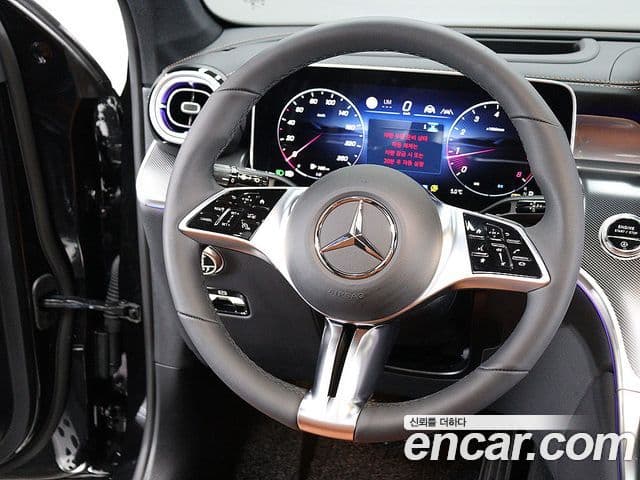 Mercedes-Benz GLC-Class 2025 — ფოტო 17/20