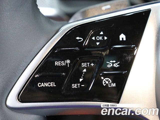 Mercedes-Benz GLC-Class 2025 — ფოტო 9/20