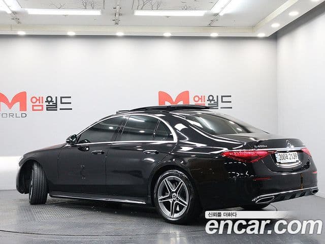 Mercedes-Benz S-Class 2023 — Photo 4/20