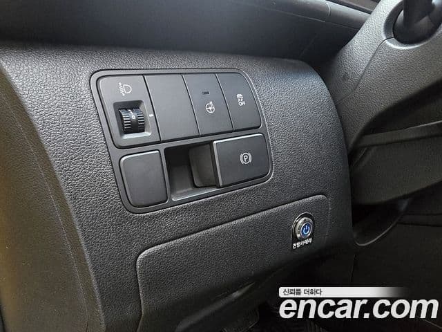Hyundai Staria 2022 — ფოტო 20/20
