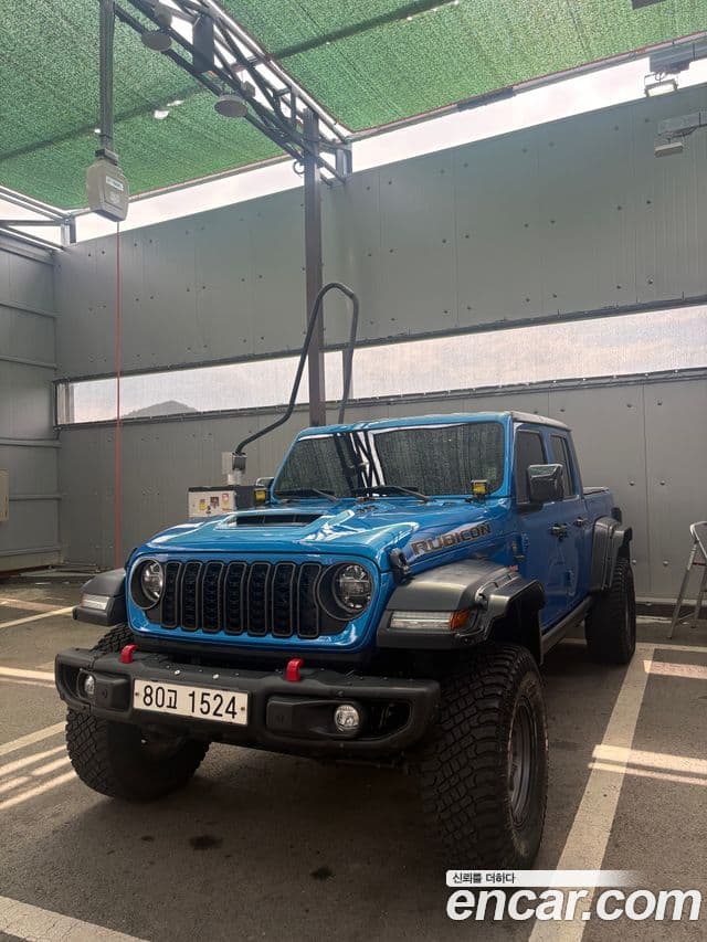 Jeep Gladiator 2021 — Photo 3/12
