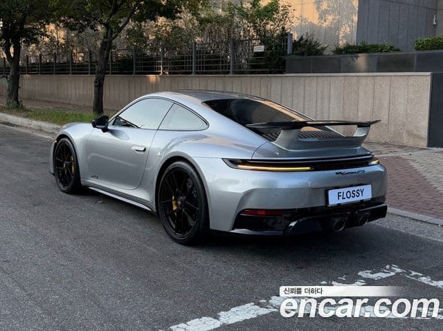 Porsche 911 2025 — Şəkil 13/20