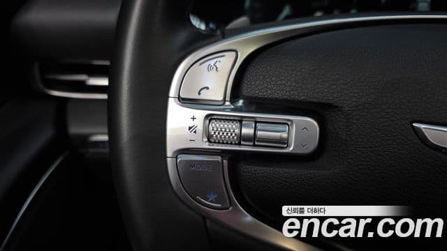 Genesis GV80 2023 — ფოტო 10/35