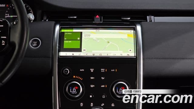 Land Rover Discovery Sport 2020 — Фото 17/20