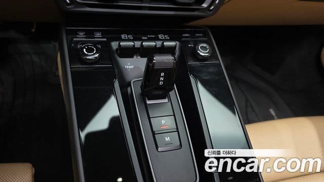 Porsche 911 2020 — Photo 15/20
