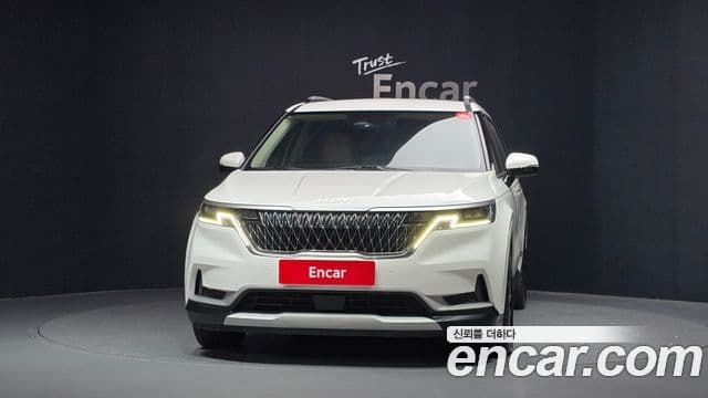 Kia Carnival 2022 — Фото 3/20