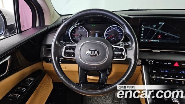 Kia Carnival 2021 — Фото 13/20