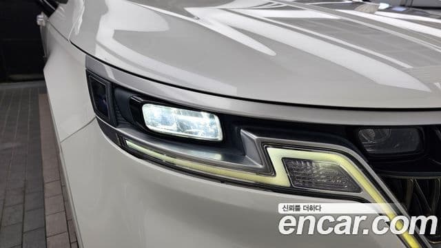 Kia Carnival 2021 — Şəkil 21/34
