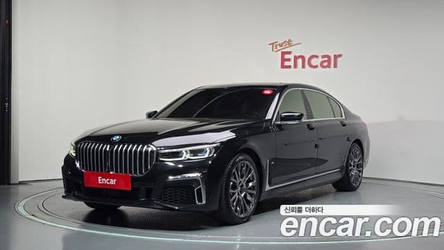 BMW 7 Series 2019 — Photo 6/20