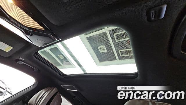 BMW 7 Series 2019 — Photo 14/20