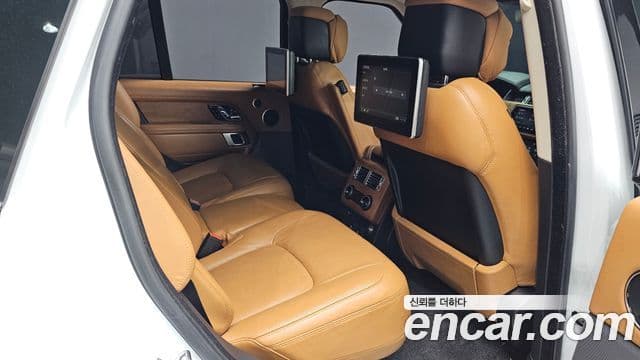 Land Rover Range Rover 2018 — Фото 11/20