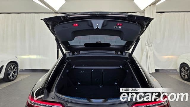 Mercedes-Benz AMG GT 2023 — Photo 19/20