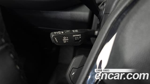 Audi Q5 2025 — Photo 10/34
