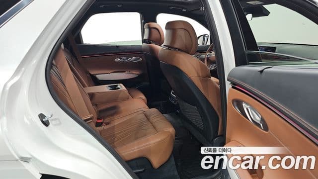Genesis GV70 2025 — Şəkil 31/33