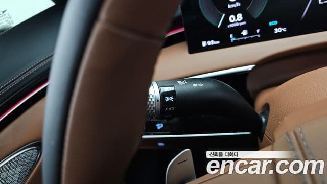 Genesis GV70 2025 — Şəkil 19/33