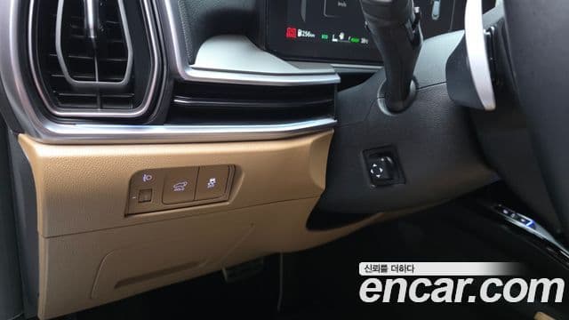 Kia Sorento 2023 — Şəkil 23/32