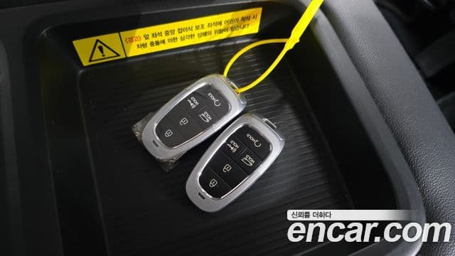 Hyundai Staria 2022 — Şəkil 2/30