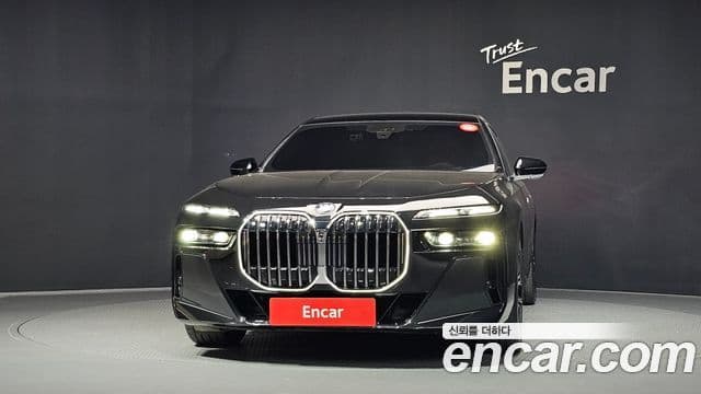 BMW 7 Series 2026 — ფოტო 24/36