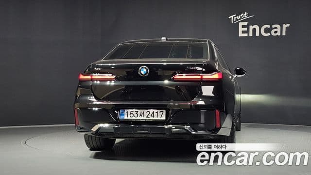 BMW 7 Series 2026 — ფოტო 34/36