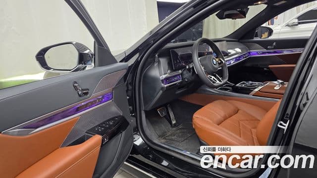 BMW 7 Series 2026 — ფოტო 33/36