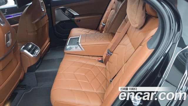BMW 7 Series 2026 — ფოტო 3/36