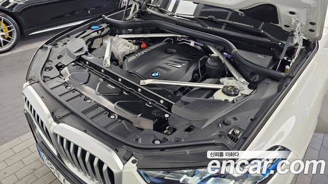 BMW X5 2025 — Photo 11/33