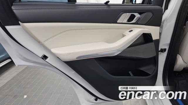 BMW X5 2025 — Photo 14/33
