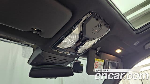BMW X5 2025 — Photo 31/33