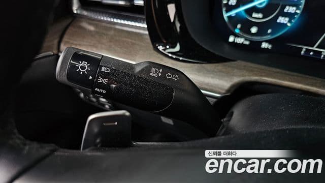 Kia K5 2023 — Photo 30/36