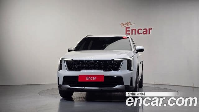Kia Sorento 2023 — Фото 3/20