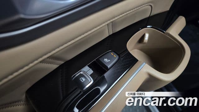Kia Sorento 2023 — Фото 20/20