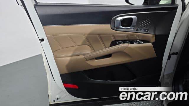 Kia Sorento 2023 — Photo 34/34