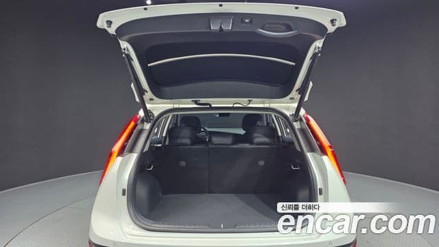 Kia Niro 2025 — Фото 20/20