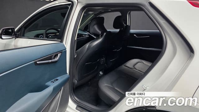 Kia Niro 2025 — ფოტო 33/38