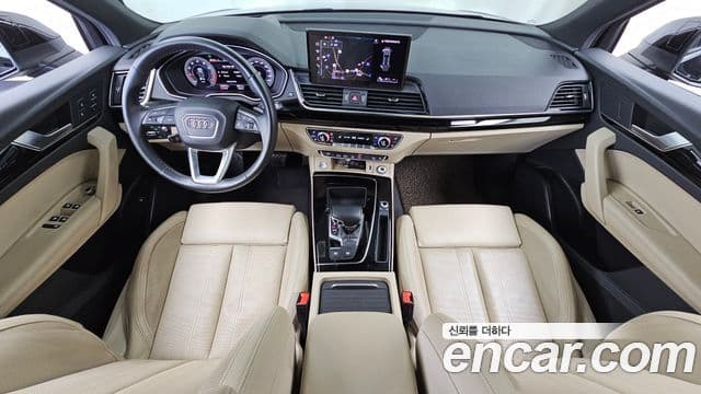 Audi Q5 2021 — ფოტო 2/20