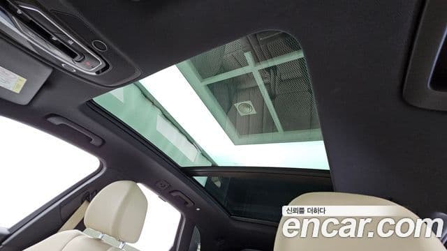 Audi Q5 2021 — ფოტო 5/20