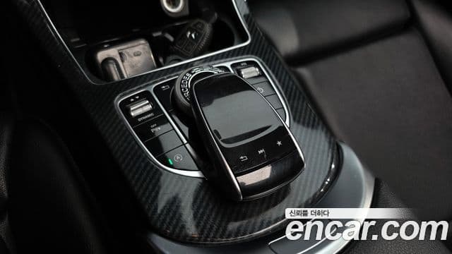 Mercedes-Benz C-Class 2018 — Şəkil 14/20