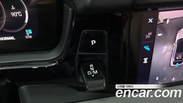 Porsche Cayenne 2024 — ფოტო 12/41